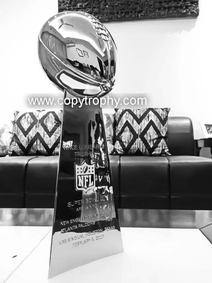 SB-LI-BW Vince Lombardi Trophy, Super Bowl 51, LI New England Patriots