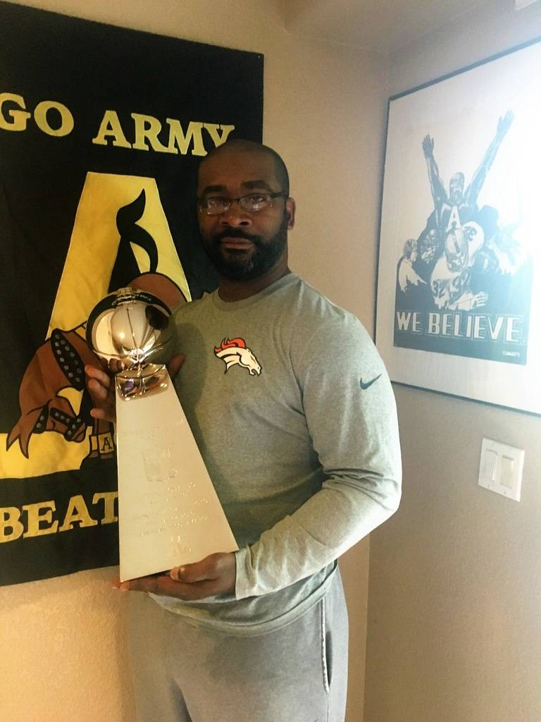 SB50-TROPHY2_Easy-Resize.com_ Gallery